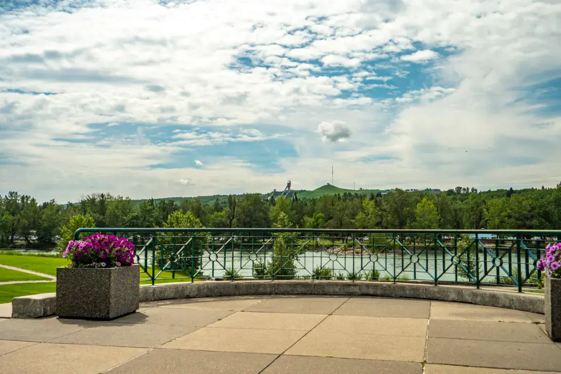Silver Springs community in Calgary